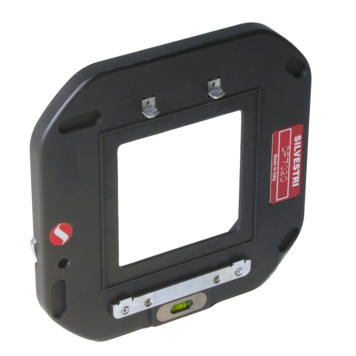Adapter with Hasselblad V interface