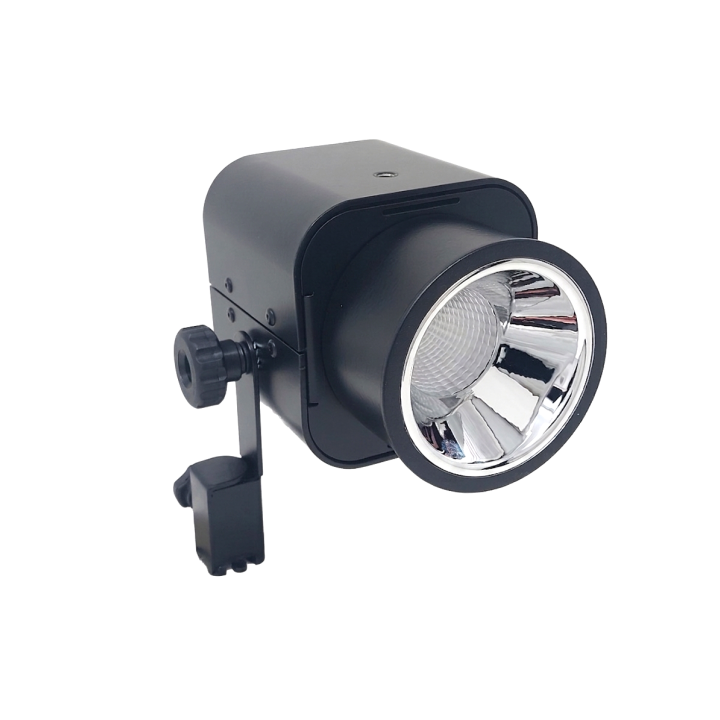 Silvestri PRO LED Light