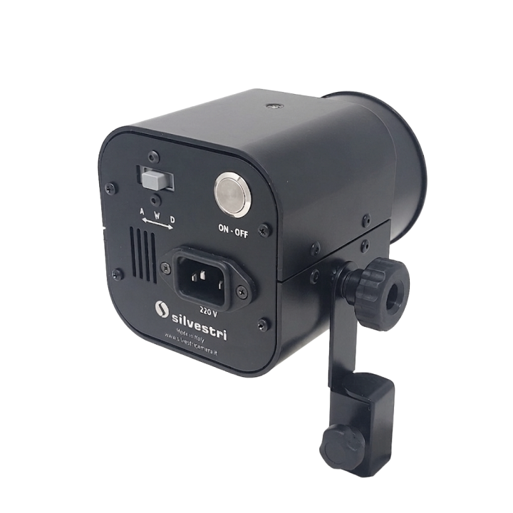 Silvestri PRO LED Light